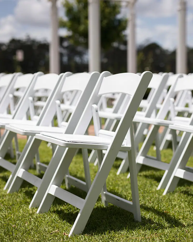 Resin-White-Folding-Chairs